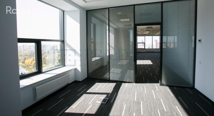 Аренда офиса 909 м², улица Академика Пилюгина - фото 2