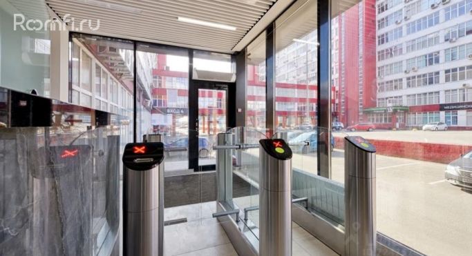 Аренда офиса 1400 м², Киевское шоссе, 22-й километр - фото 3