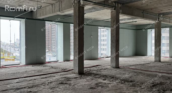 Аренда офиса 1371.1 м², проспект Лихачёва - фото 1