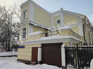 Аренда офиса 911 м²