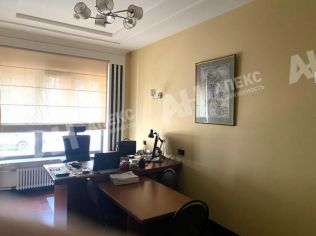 Аренда помещения свободного назначения 240 м²
