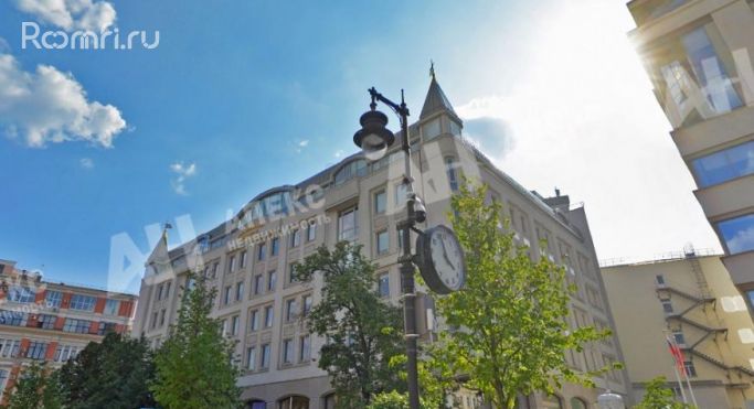 Аренда офиса 350 м², улица Петровка - фото 1