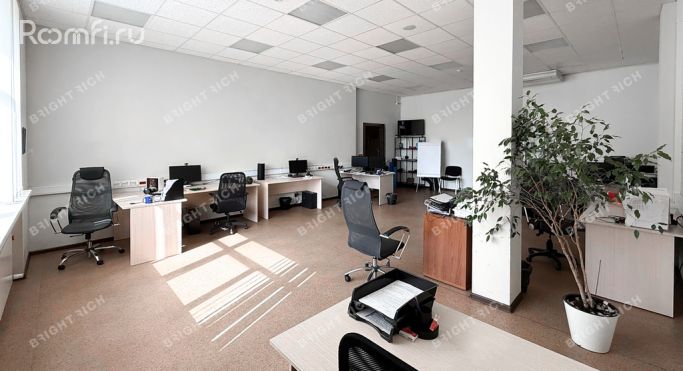 Аренда офиса 135 м², Илимская улица - фото 1