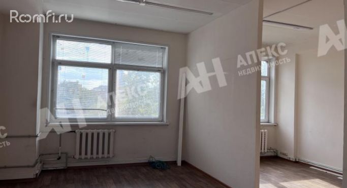 Аренда офиса 40 м², улица Черняховского - фото 1