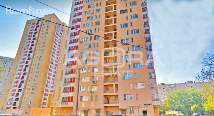 Продажа торгового помещения 48.8 м², Погонный проезд - фото 1