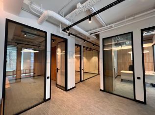 Аренда офиса 276 м²