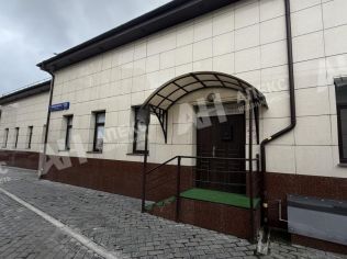 Аренда помещения свободного назначения 673 м²