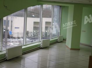 Аренда помещения свободного назначения 569 м²