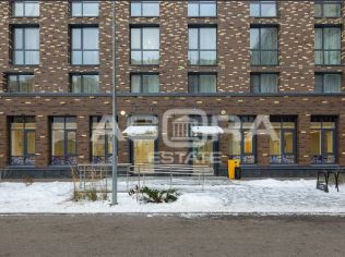 Аренда помещения свободного назначения 215 м²