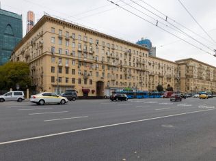 Продажа помещения свободного назначения 379.4 м²