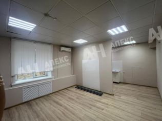 Аренда помещения свободного назначения 375 м²