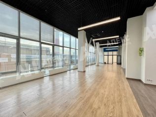 Аренда офиса 586 м²