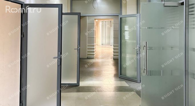 Аренда офиса 638.9 м², Милютинский переулок - фото 2