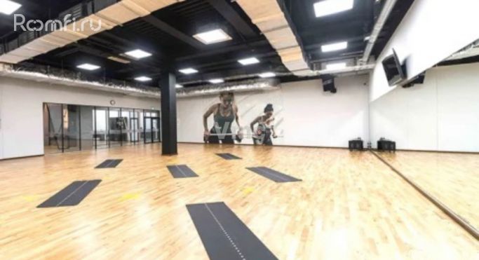 Продажа помещения свободного назначения 5432 м², улица Александровка - фото 2