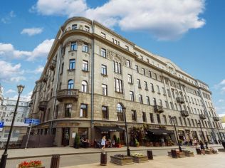 Аренда помещения свободного назначения 220 м²