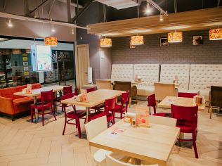 Аренда помещения свободного назначения 174.2 м²