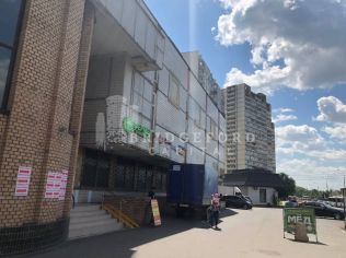 Продажа торгового помещения 985 м²