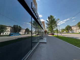 Аренда помещения свободного назначения 389 м²