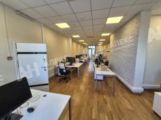 Аренда помещения свободного назначения 245 м²