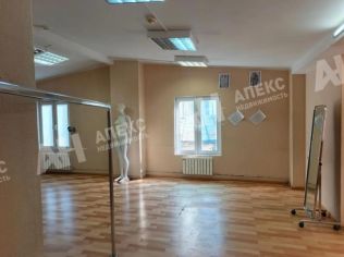 Аренда помещения свободного назначения 157 м²