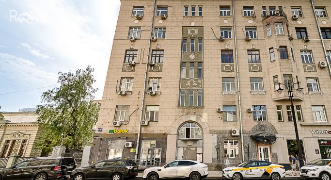 Продажа торгового помещения 57.4 м², улица Большая Ордынка - фото 1