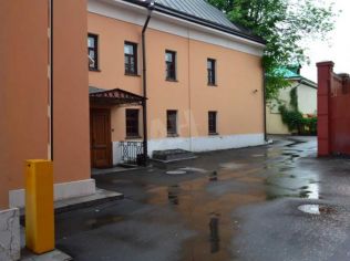 Аренда помещения свободного назначения 1302 м²