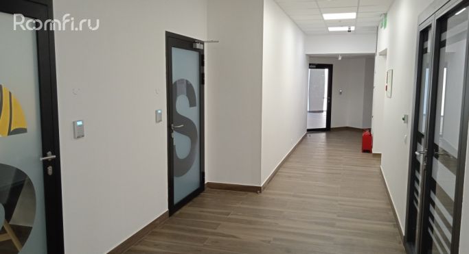 Аренда офиса 120.7 м², Береговой проезд - фото 2