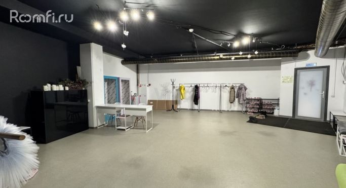 Аренда помещения свободного назначения 550.5 м², улица Архитектора Власова - фото 2