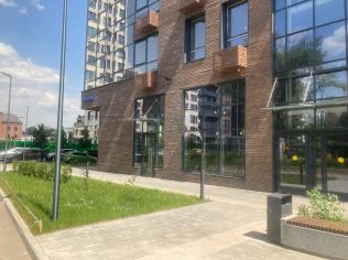 Продажа торгового помещения 191 м²