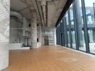 Аренда помещения свободного назначения 241 м²