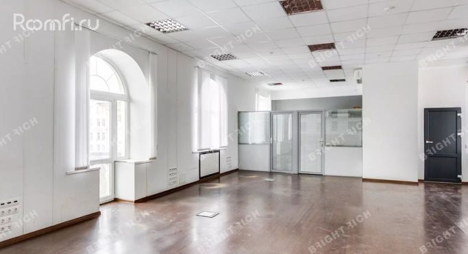 Продажа офиса 833 м², Нижняя Красносельская улица - фото 2