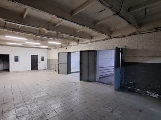 Аренда помещения свободного назначения 300 м²
