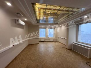 Аренда офиса 1022 м²