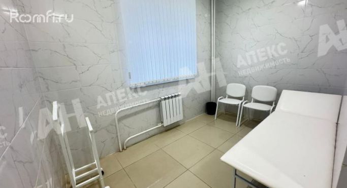 Аренда помещения свободного назначения 140 м², улица Новаторов - фото 2