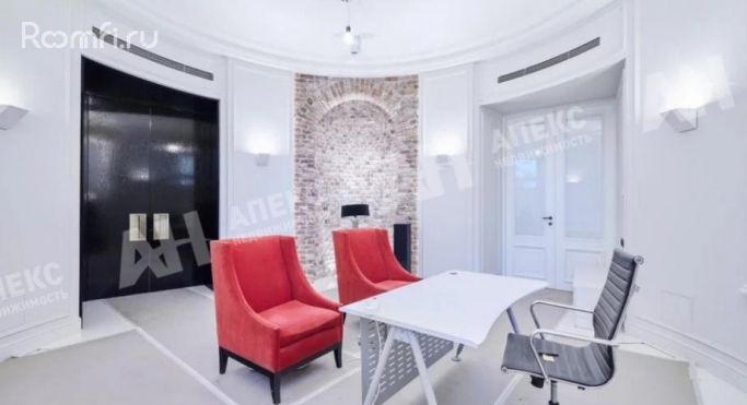 Аренда офиса 323 м², улица Петровские Линии - фото 1