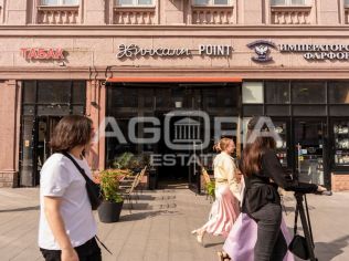 Продажа торгового помещения 189.5 м²