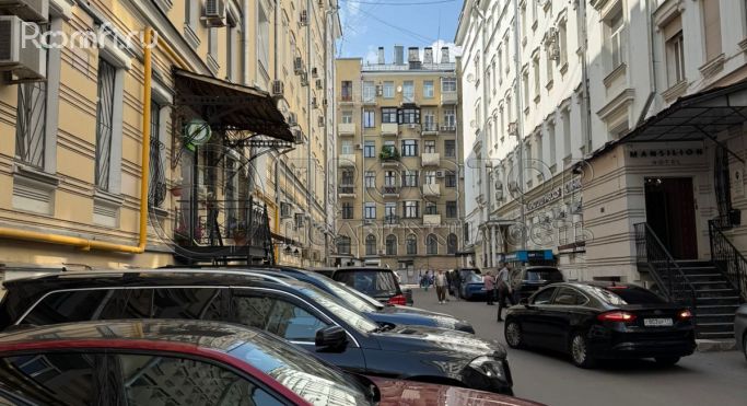 Продажа помещения свободного назначения 16.5 м², Тверская улица - фото 1