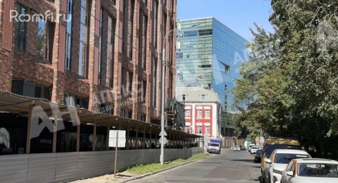 Продажа торгового помещения 41 м², Летниковская улица - фото 1