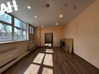 Аренда помещения свободного назначения 141 м²