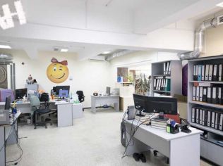 Аренда помещения свободного назначения 195 м²