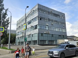 Продажа помещения свободного назначения 4215 м²