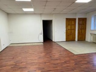 Аренда помещения свободного назначения 261 м²