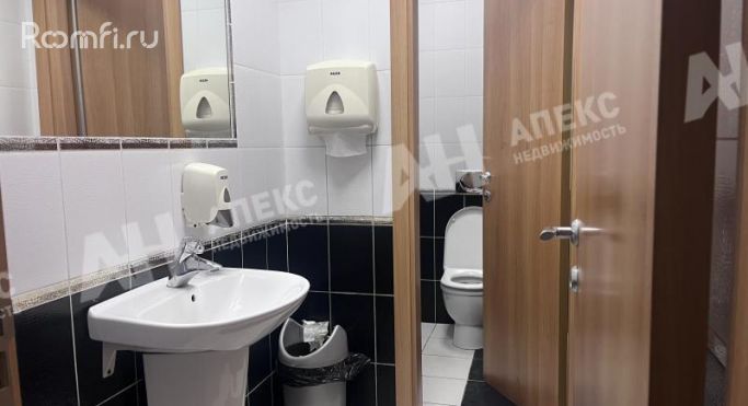 Аренда офиса 222 м², улица Добролюбова - фото 3