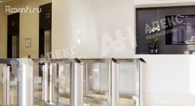 Аренда офиса 1384 м², улица Двинцев - фото 2