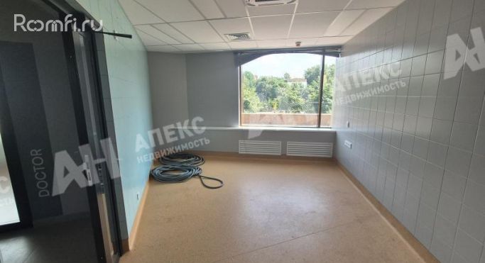 Аренда помещения свободного назначения 180 м², улица Архитектора Власова - фото 3