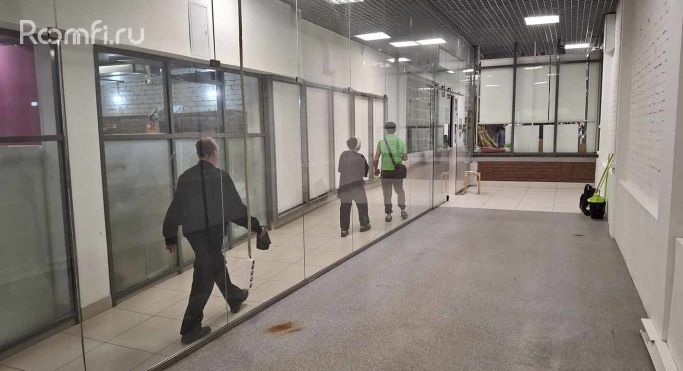 Аренда торгового помещения 36 м², улица Гурьянова - фото 2