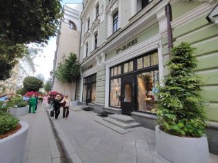 Аренда помещения свободного назначения 249 м²