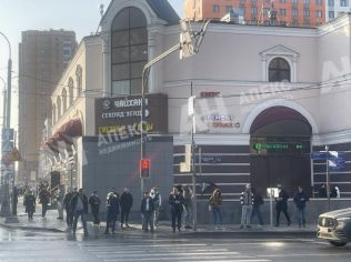 Аренда помещения свободного назначения 648 м²