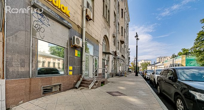 Продажа торгового помещения 57.4 м², улица Большая Ордынка - фото 2