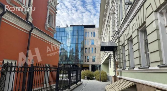 Аренда офиса 5700 м², Романов переулок - фото 1